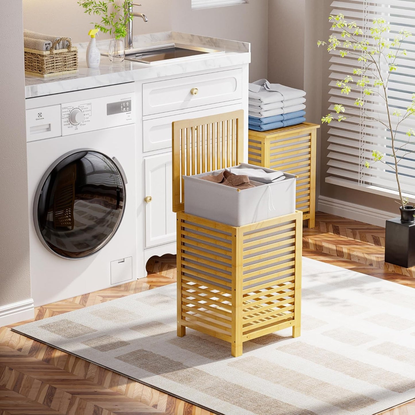 SMIBUY Double Laundry Hamper with Lid, 120L Bamboo Laundry Basket with Removable Liner Bag, 2-Section Clothes Divider Laundry Sorter for Laundry Room, Bathroom, Bedroom (Natural)