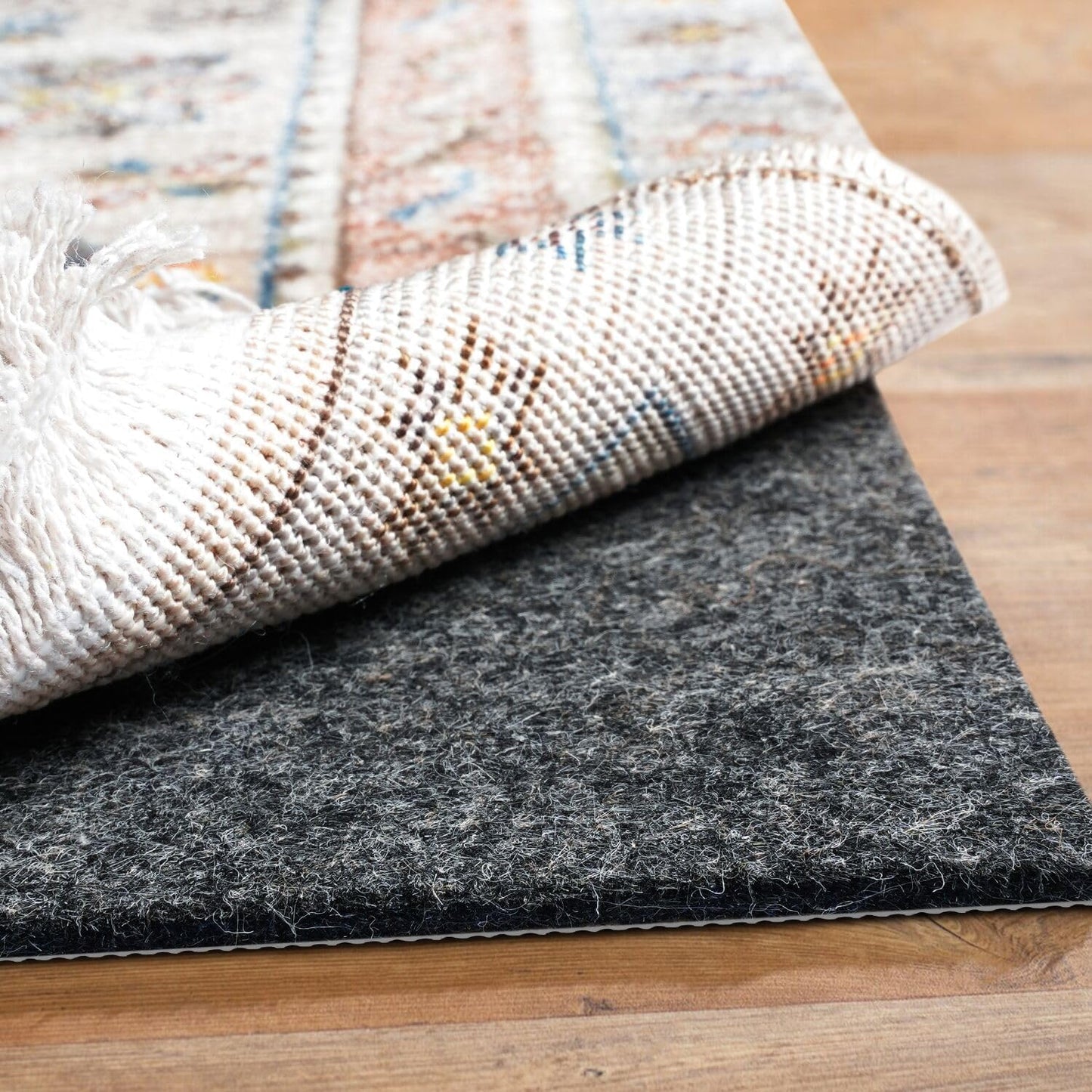 BAGAIL Felt and Natural Rubber Backing Rug Pads 1/8” Thick, 5 x 7 Ft Non Slip Rug Gripper Keep Rugs in Place, Under Area Rug Protective Cushioned Pads, Carpet Runners, Hardwood Floors Protection